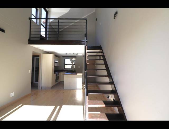 1 BEDROOM APARTMENT FOR SALE IN LONEHILL